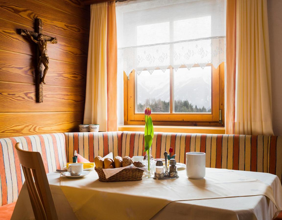 Gaestehaus Fitsch Obsteig Exteriör bild