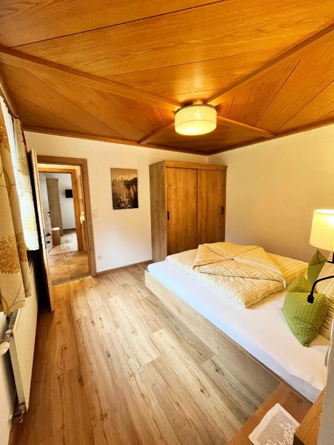 Gaestehaus Fitsch Obsteig Exteriör bild
