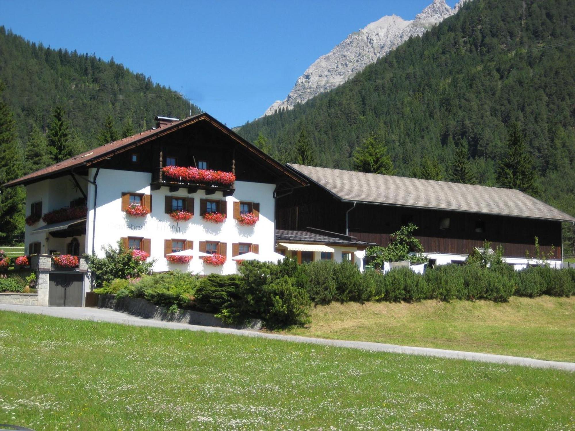 Gaestehaus Fitsch Obsteig Exteriör bild